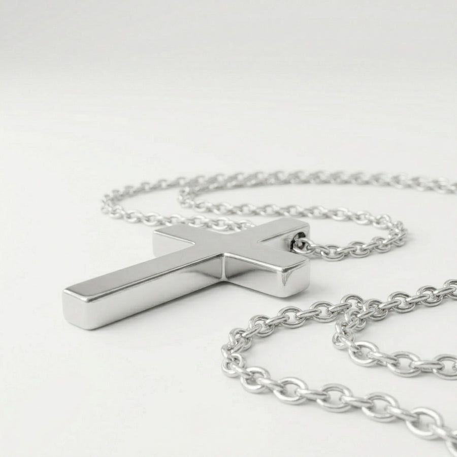Silver Cross pendant necklace