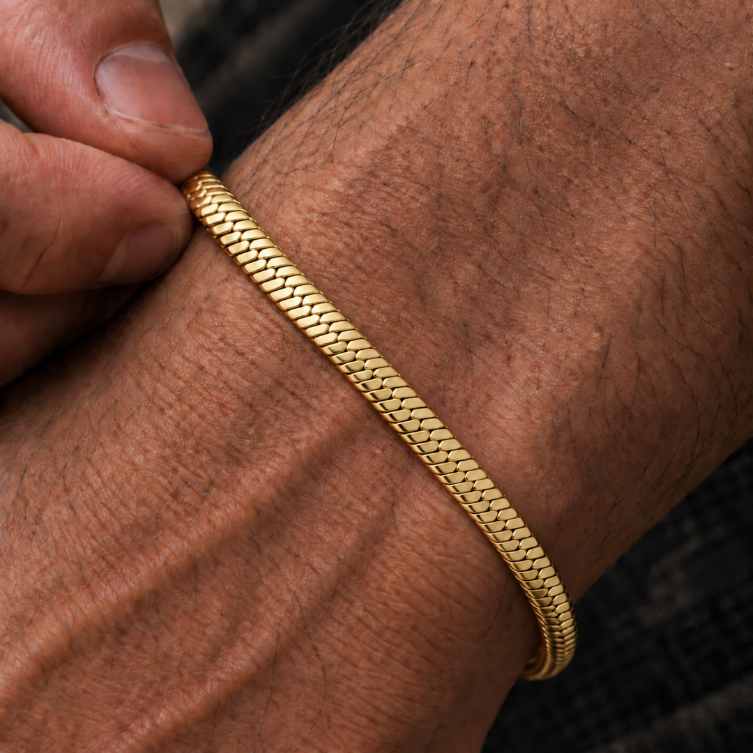 Gold Flat Herringbone Bracelet – 5mm
