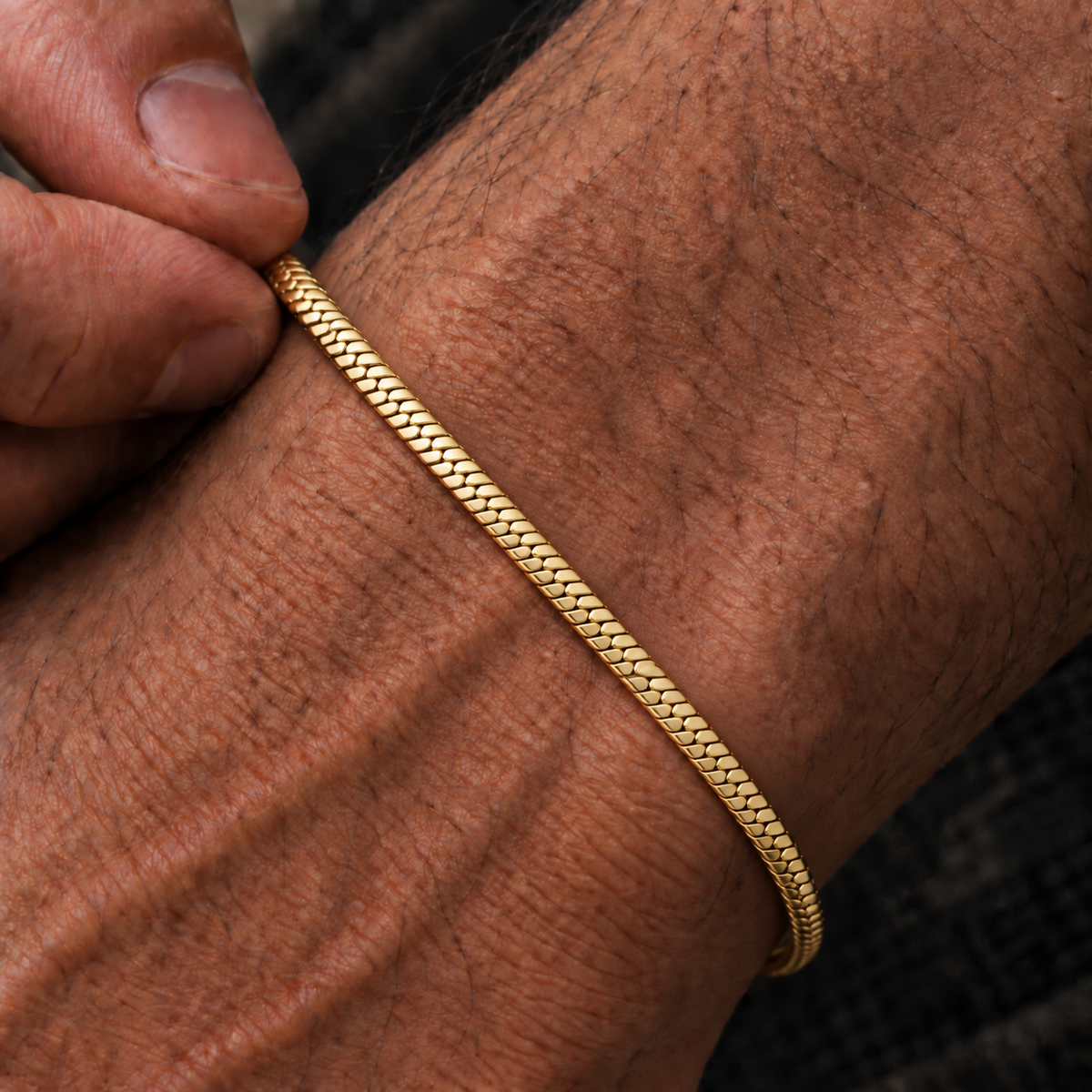 Gold Herringbone Bracelet – 3mm