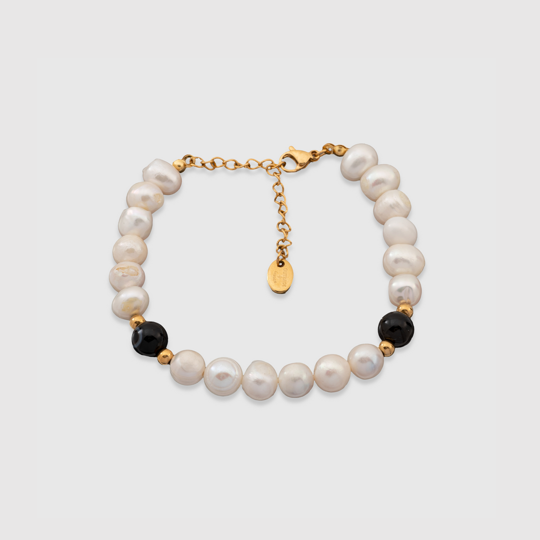 Onyx Stone - Genuine Pearls Bracelet