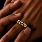 Gold Mayfair Signet Ring