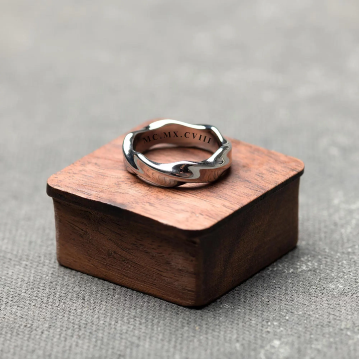 Silver Wavy Band Ring 6MM